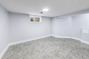 9138 S Carpenter St, Chicago, IL 60620 - Photo 30