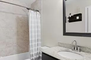 1210 Camden Ln, Aurora, IL 60504 - Photo 10