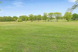 1210 Camden Ln, Aurora, IL 60504 - Photo 22