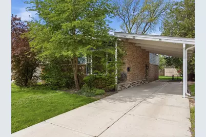 9138 Four Winds Way, Skokie, IL 60076 - Photo 2