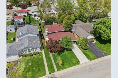 9138 Four Winds Way, Skokie, IL 60076 - Photo 40