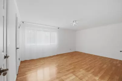 710 Bayside Court, Wheeling, IL 60090 - Photo 14