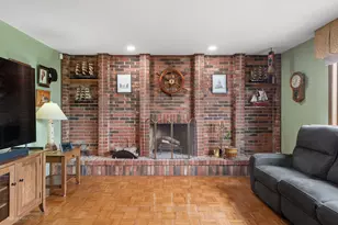 17203 Highwood Dr, Orland Park, IL 60467 - Photo 8