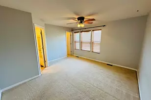 4121 Blackstone Dr, Aurora, IL 60504 - Photo 16
