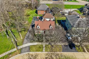 218 N 4th Ave, Saint Charles, IL 60174 - Photo 2