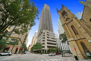 30 E Huron St, Chicago, IL 60611 - Photo 1