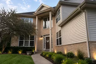 627 Mansfield Way, Oswego, IL 60543 - Photo 1