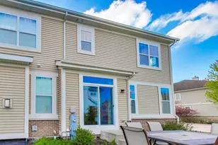 2366 N Moseley Ct, Palatine, IL 60074 - Photo 40