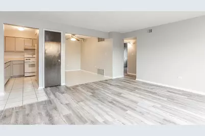 10701 S Keating Avenue #3D, Oak Lawn, IL 60453 - Photo 4