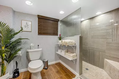 2920 N Gresham Avenue, Chicago, IL 60618 - Photo 26