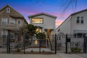 2920 N Gresham Ave, Chicago, IL 60618 - Photo 1