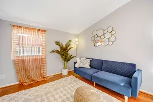 2920 N Gresham Ave, Chicago, IL 60618 - Photo 24