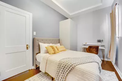 2920 N Gresham Avenue, Chicago, IL 60618 - Photo 8
