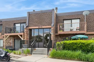 605 Limerick Ln, Schaumburg, IL 60193 - Photo 1