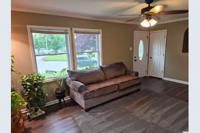 1800 N Granview, Quincy, IL 62301 - Photo 10