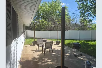 1800 N Granview, Quincy, IL 62301 - Photo 22