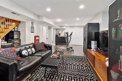 1502 W Edgewater Avenue, Chicago, IL 60660 - Photo 30