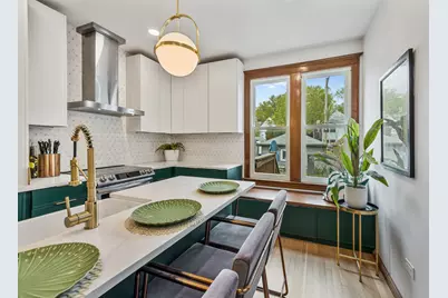 1502 W Edgewater Avenue, Chicago, IL 60660 - Photo 6