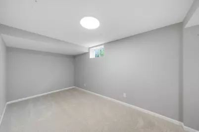 25 S Illinois Avenue, Villa Park, IL 60181 - Photo 16