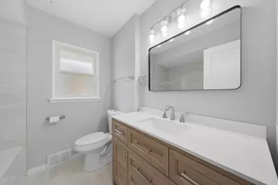 25 S Illinois Avenue, Villa Park, IL 60181 - Photo 8