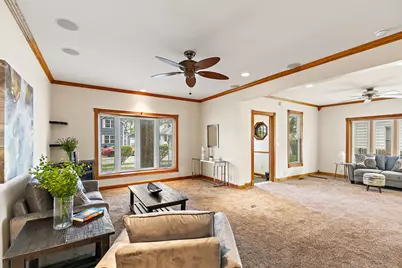 215 Evans Avenue, Dekalb, IL 60115 - Photo 4