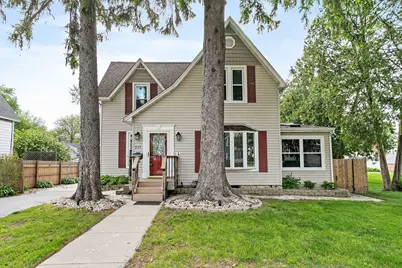 215 Evans Avenue, Dekalb, IL 60115 - Photo 1