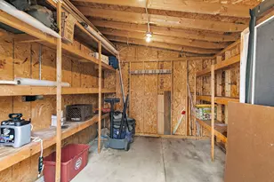 215 Evans Ave, Dekalb, IL 60115 - Photo 42