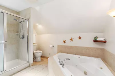 215 Evans Avenue, Dekalb, IL 60115 - Photo 22