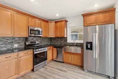 2633 Rhodes Avenue, River Grove, IL 60171 - Photo 6