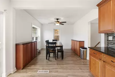 2633 Rhodes Avenue, River Grove, IL 60171 - Photo 8
