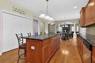 25002 Chalk Hill Cir, Plainfield, IL 60544 - Photo 12