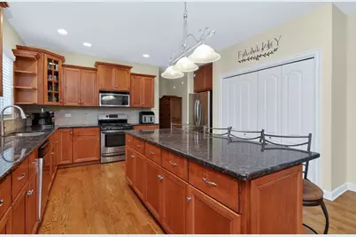 25002 Chalk Hill Circle, Plainfield, IL 60544 - Photo 10