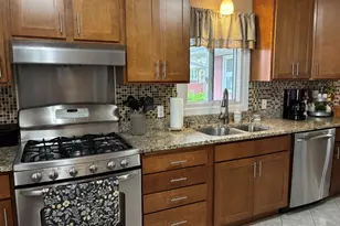 1007 W Bridge St, Streator, IL 61364 - Photo 18