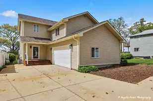 35166 N Lk Shr Rd, Ingleside, IL 60041 - Photo 2
