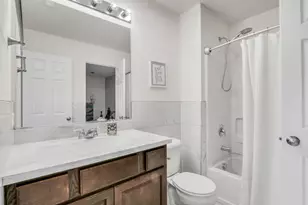 297 Lionel Dr, Grayslake, IL 60030 - Photo 20