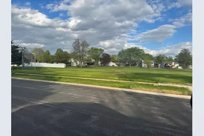 1812 Downey Court, Hanover Park, IL 60133 - Photo 20