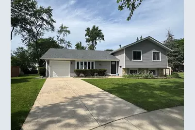 1812 Downey Court, Hanover Park, IL 60133 - Photo 4