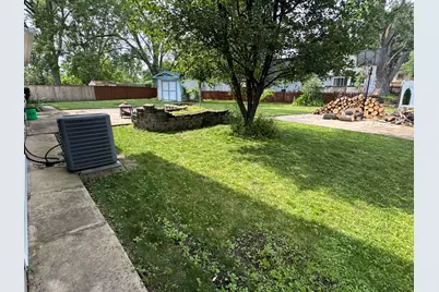 1812 Downey Court, Hanover Park, IL 60133 - Photo 14