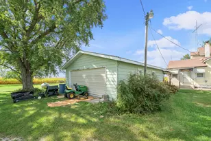 2012 N 45th Rd, Leland, IL 60531 - Photo 16