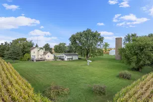 2012 N 45th Rd, Leland, IL 60531 - Photo 24