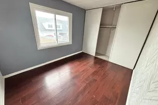 1373 Greenbrook Ct, Hanover Park, IL 60133 - Photo 10