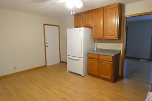 515 Freeman Ave, Streamwood, IL 60107 - Photo 6