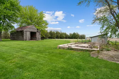 8162 S Perryville Road, Cherry Valley, IL 61016 - Photo 38