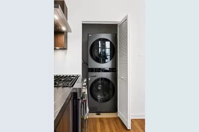 758 N Larrabee Street #519, Chicago, IL 60654 - Photo 8
