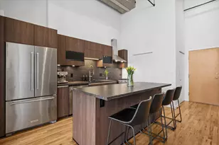 758 N Larrabee St, Chicago, IL 60654 - Photo 6