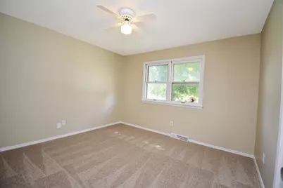 300 Raleigh Court, Normal, IL 61761 - Photo 42