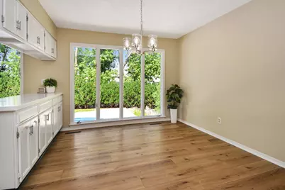 300 Raleigh Court, Normal, IL 61761 - Photo 16