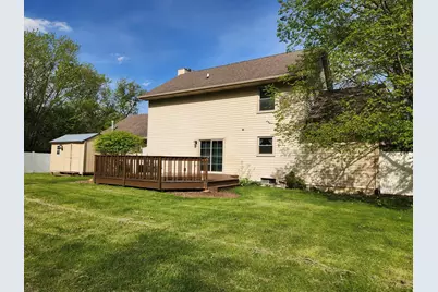 646 Meadow Lane, Winthrop Harbor, IL 60096 - Photo 2