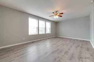 347 Devoe Dr, Oswego, IL 60543 - Photo 26