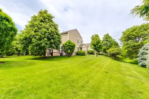 347 Devoe Dr, Oswego, IL 60543 - Photo 30